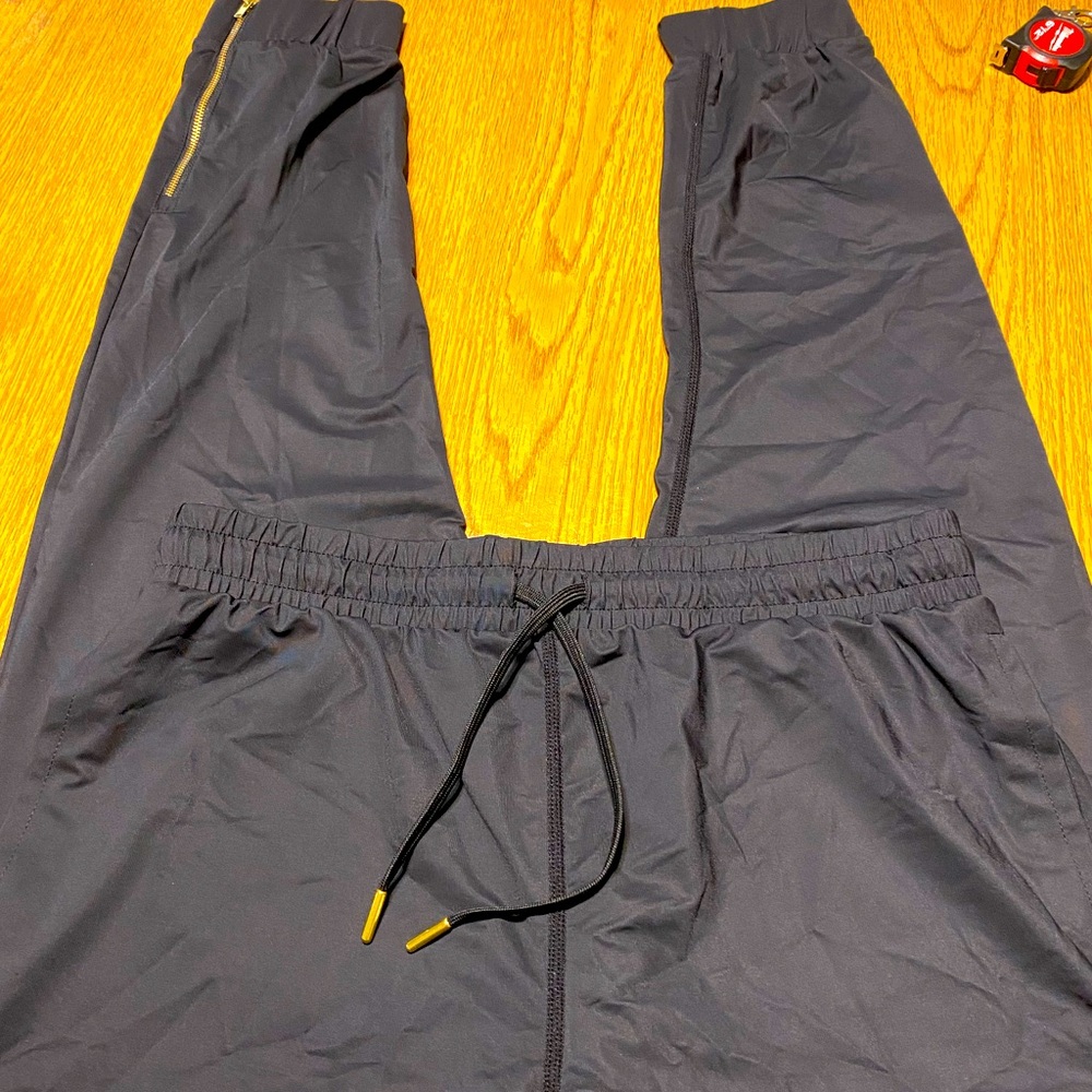 Zyia Active Zipper Ankle Jogger, Medium